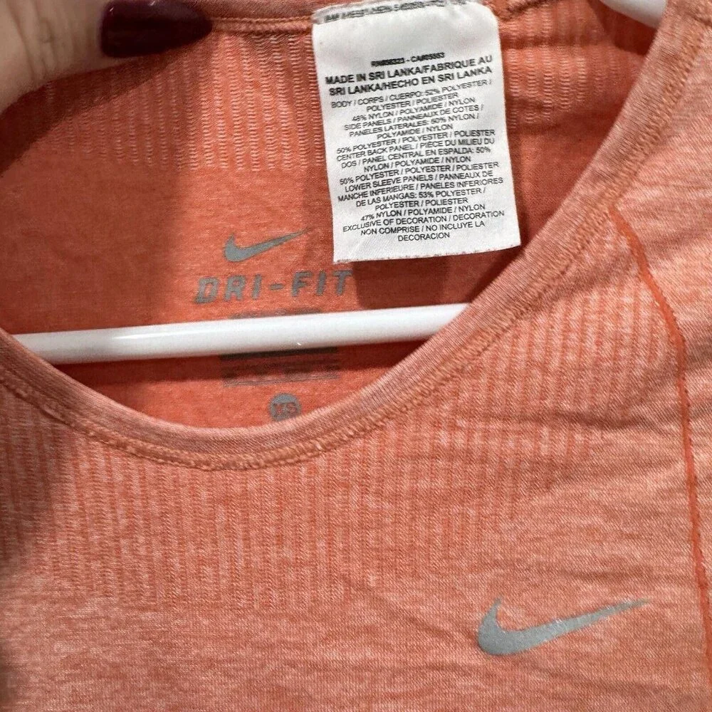 Women’s Nike‎ Womens orange dri fit long sleeves Xsmall Xs Seamless Thumb Holes